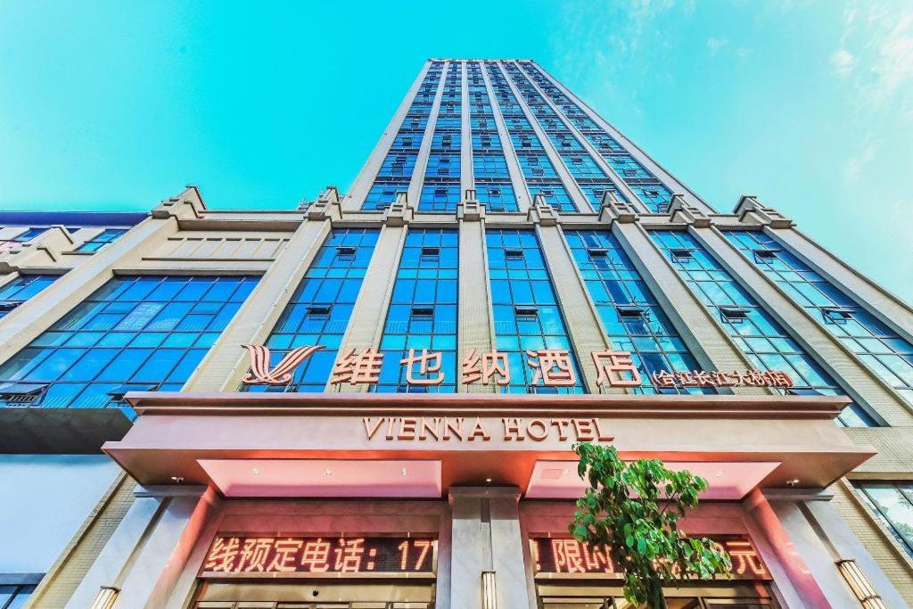 Vienna Hotel Sichuan Hejiang Yangtze River Bridge Lô Châu Ngoại thất bức ảnh